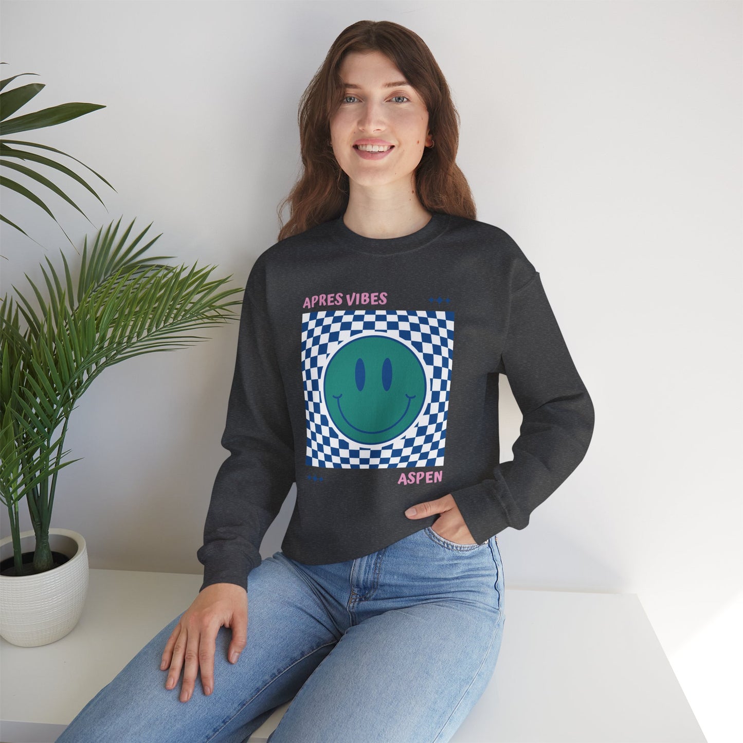 Après Vibes Aspen Smiley Face Crewneck Sweatshirt