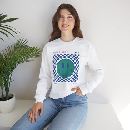 Après Vibes Aspen Smiley Face Crewneck Sweatshirt