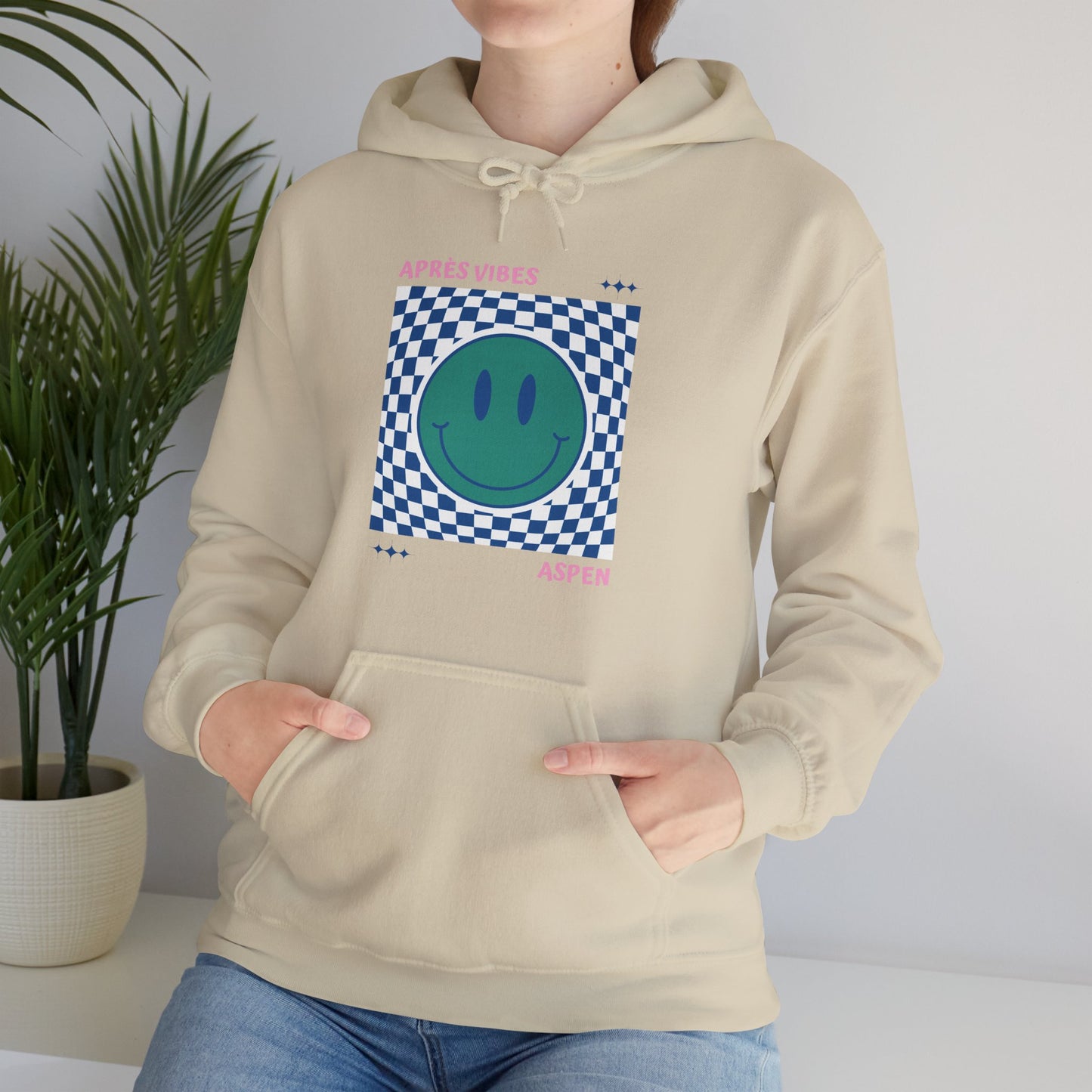 Après Vibes Aspen Smiley Face Hoodie Sweatshirt