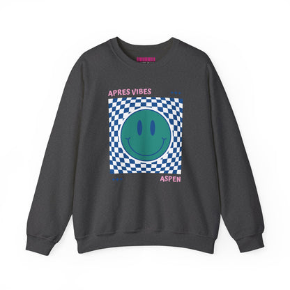 Après Vibes Aspen Smiley Face Crewneck Sweatshirt