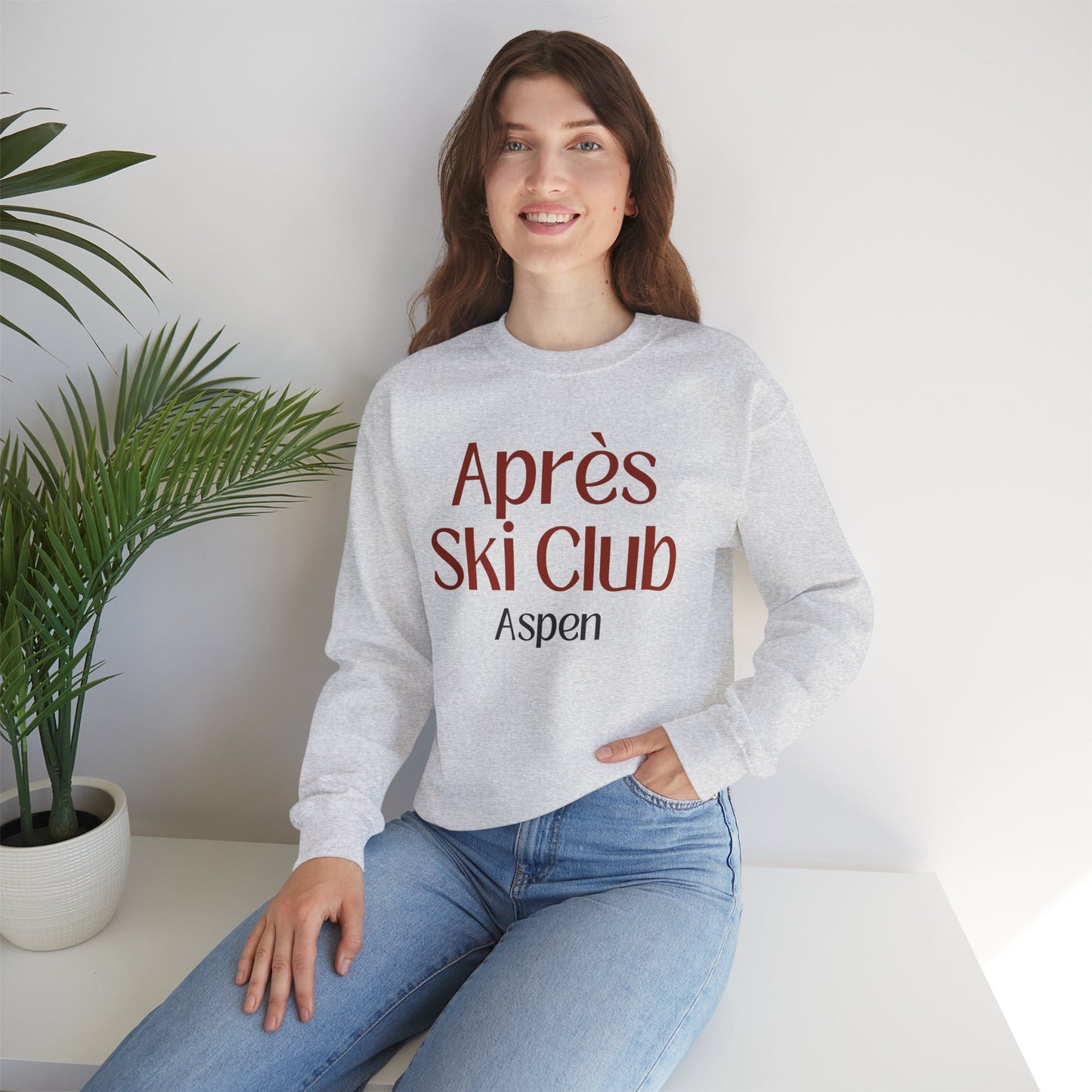 Après Ski Club Aspen Crewneck Sweatshirt