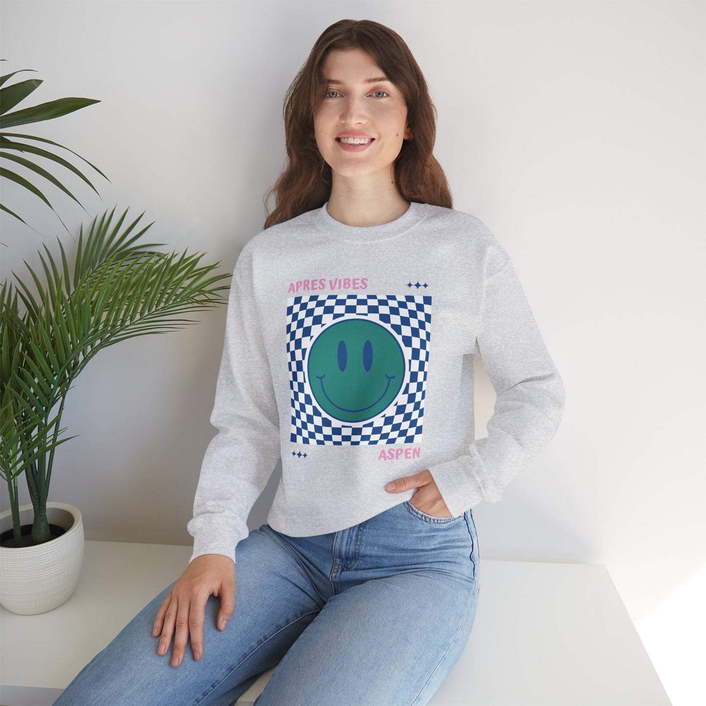 Après Vibes Aspen Smiley Face Crewneck Sweatshirt