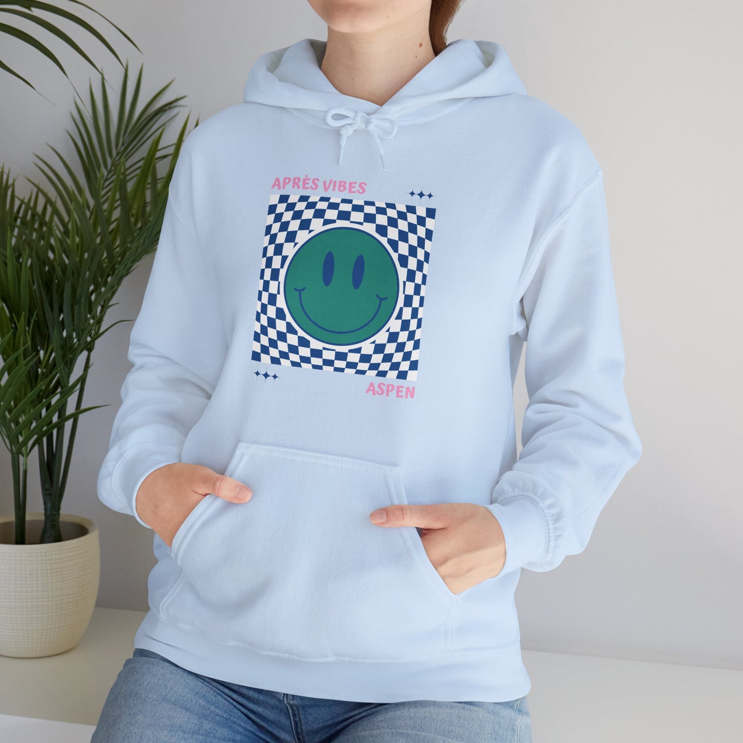 Après Vibes Aspen Smiley Face Hoodie Sweatshirt