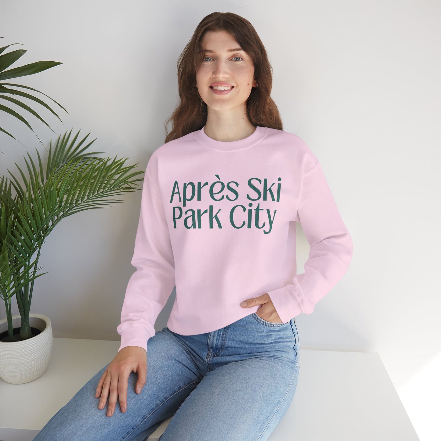 Après Ski Park City Crewneck Sweatshirt